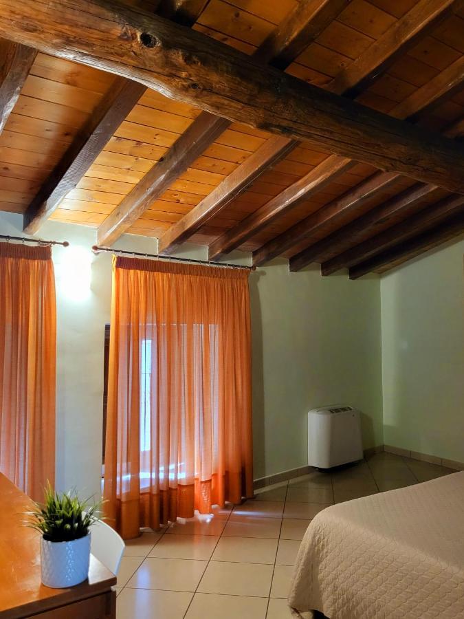 Hotel Federico II Castiglione De Sicilia Exterior foto